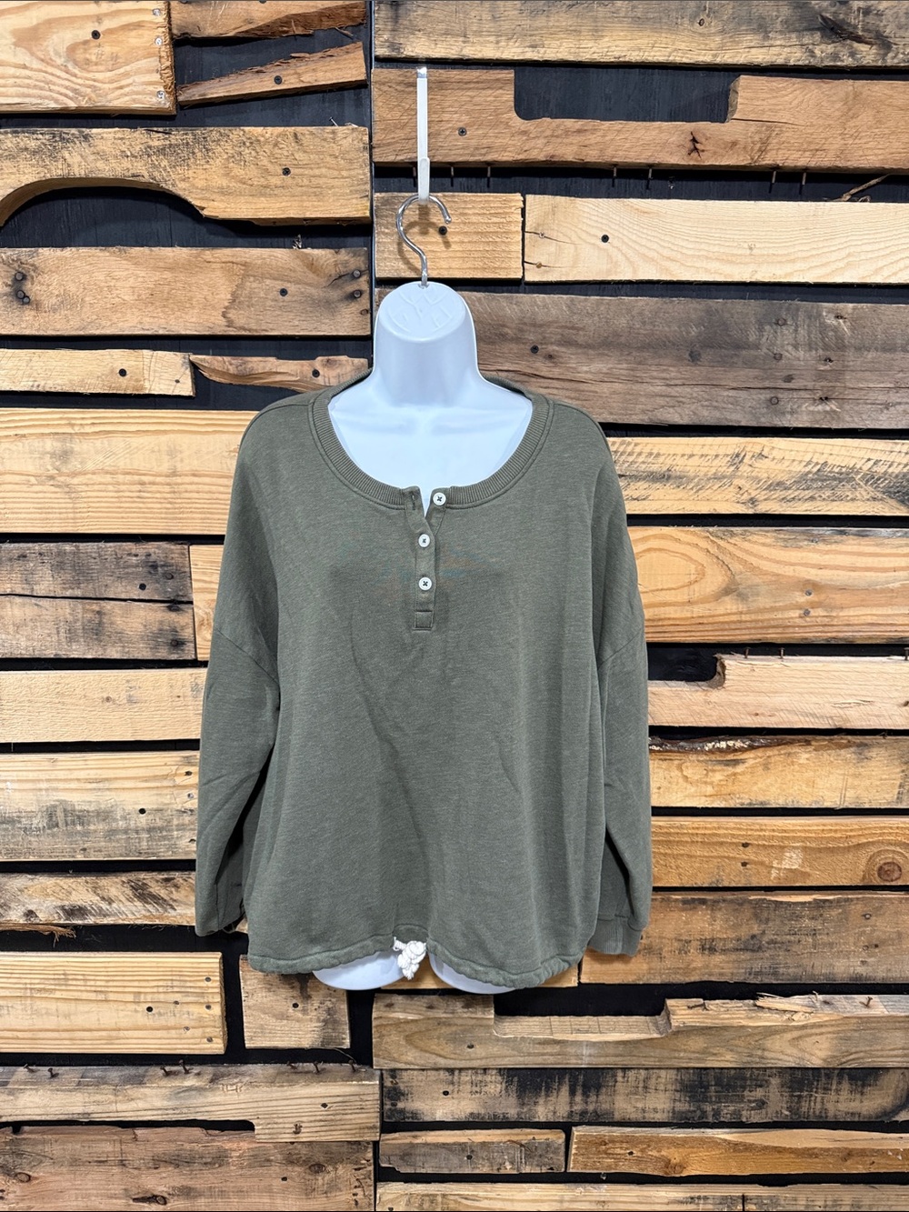 American Eagle Olive Green Oversized Henley Sweatshirt Size medium